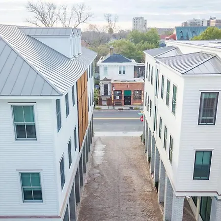 The Santee Suite At 122 Spring Charleston Exterior photo
